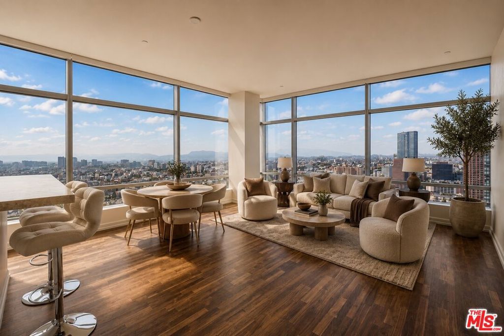 900 W Olympic Boulevard 34J, Los Angeles, CA 90015 — photo 2
