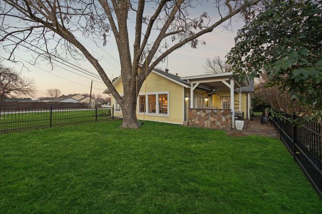 704 Williams Street, Rockwall, TX 75087