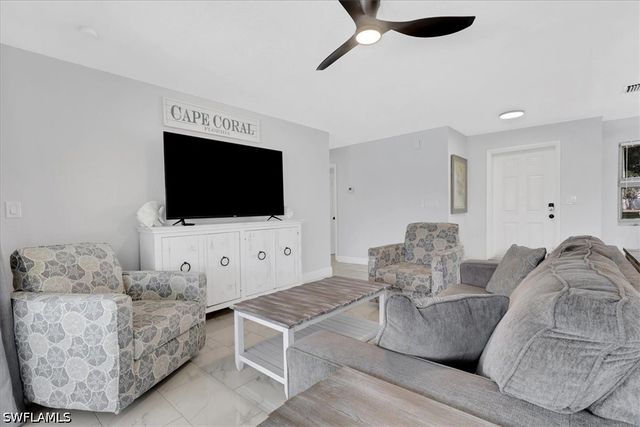 1510 SE 33rd ST, Cape Coral, FL 33904