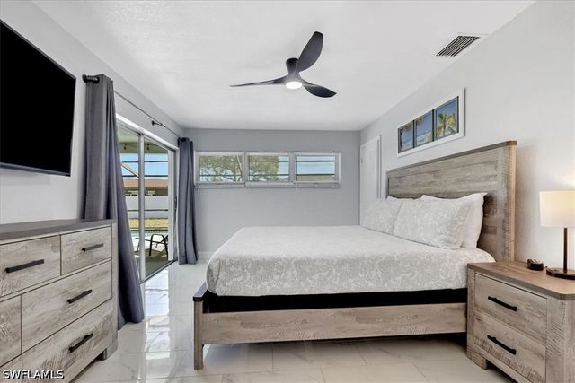 1510 SE 33rd ST, Cape Coral, FL 33904