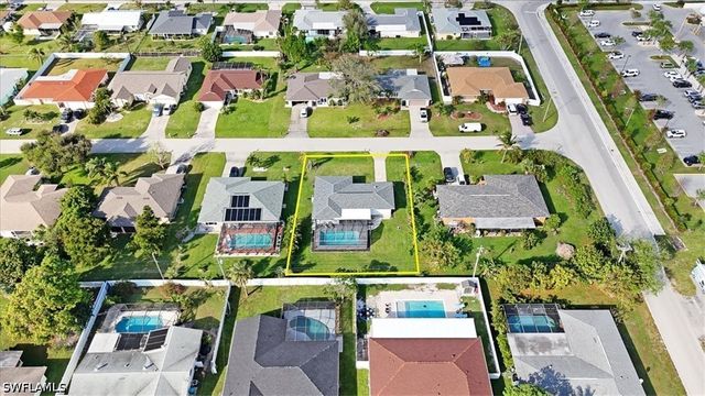 1510 SE 33rd ST, Cape Coral, FL 33904