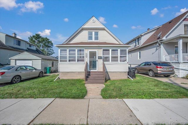 3342 11th Street, Wyandotte, MI 48192