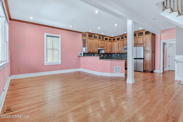 14 Pitman Avenue, Ocean Grove, NJ 07756