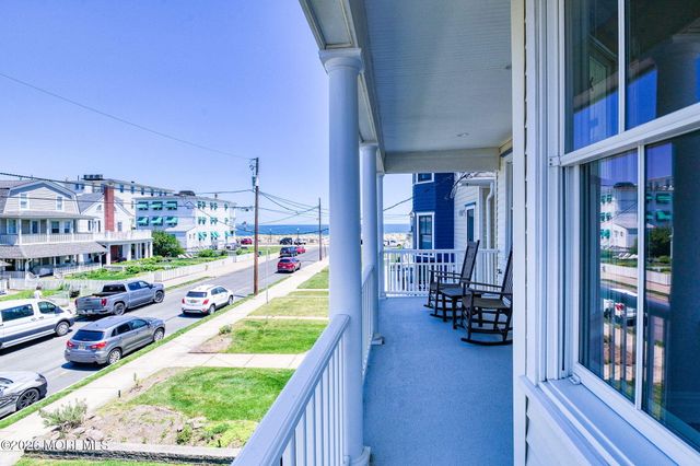14 Pitman Avenue, Ocean Grove, NJ 07756