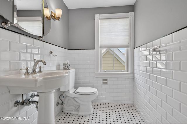 14 Pitman Avenue, Ocean Grove, NJ 07756