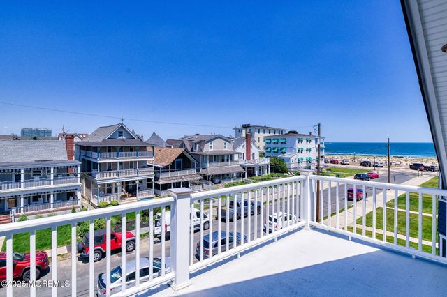 14 Pitman Avenue, Ocean Grove, NJ 07756