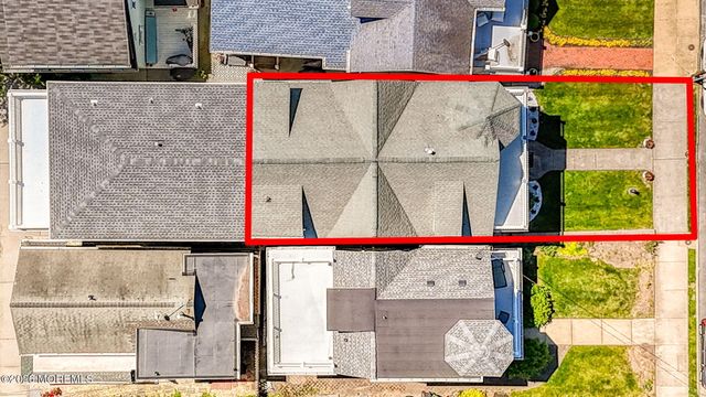 14 Pitman Avenue, Ocean Grove, NJ 07756