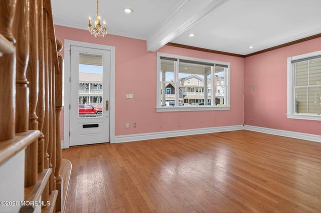 14 Pitman Avenue, Ocean Grove, NJ 07756