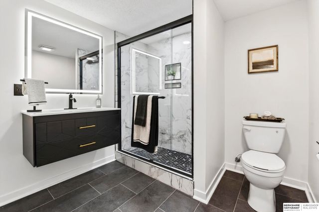 4202 Miller Street, Omaha, NE 68107