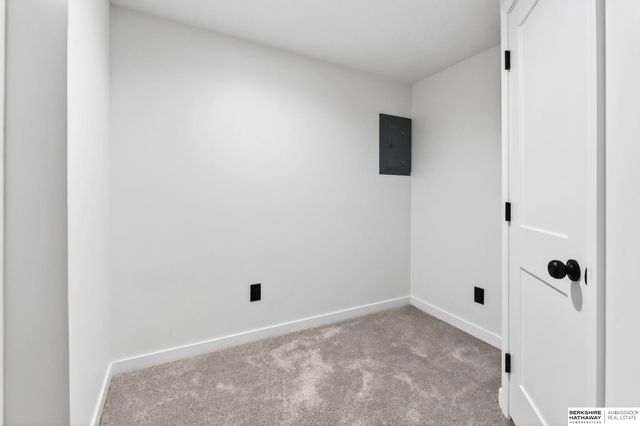 4202 Miller Street, Omaha, NE 68107