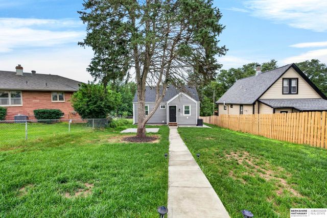 4202 Miller Street, Omaha, NE 68107