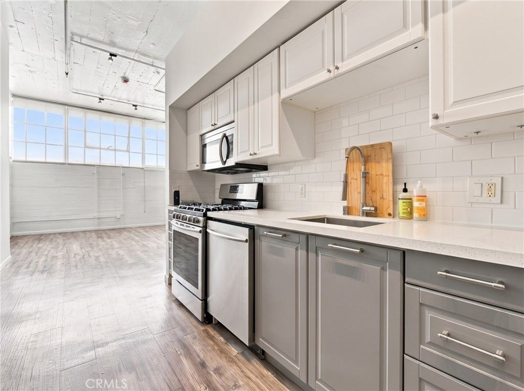 420 S San Pedro 222, Los Angeles, CA 90013 — exterior