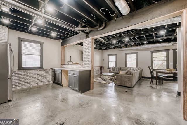 9005 Ridgestone Court, Roswell, GA 30076