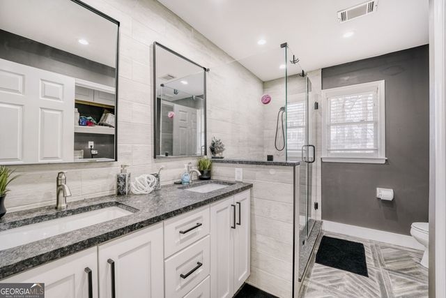 9005 Ridgestone Court, Roswell, GA 30076