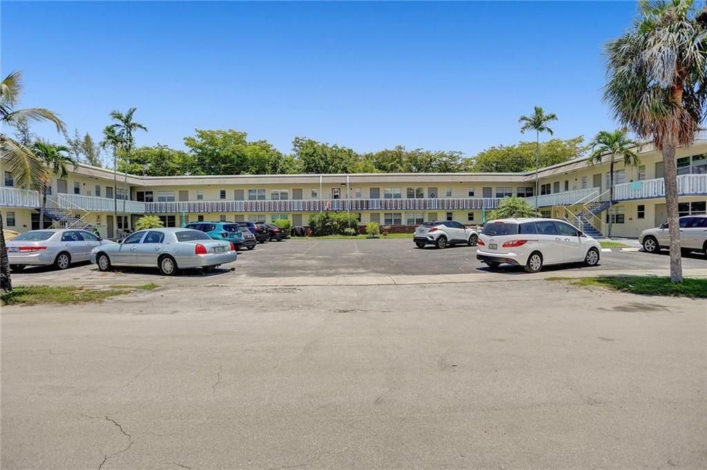 1551 N 12th Court 10b, Hollywood, FL 33019