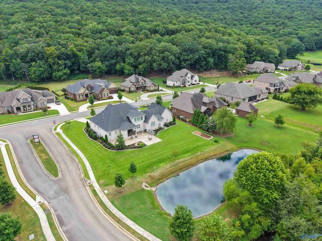 74 Mcmullen Lane, Gurley, AL 35748