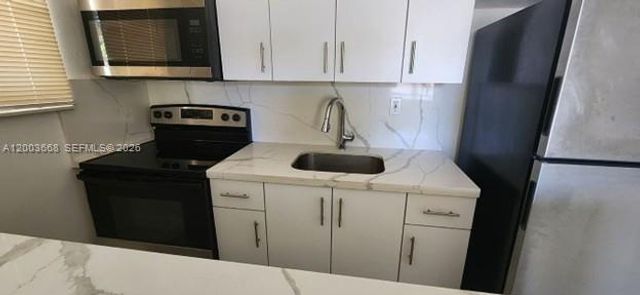 714 NE 85th St 7, Miami, FL 33138