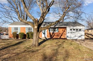 7339 Gerardini Drive, Hazelwood, MO 63042
