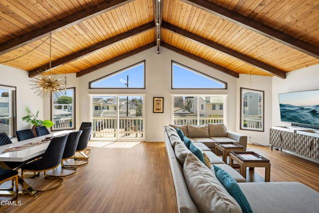 333 Melrose Drive, Oxnard, CA 93035