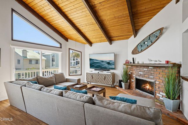 333 Melrose Drive, Oxnard, CA 93035