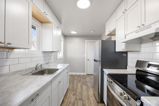 1316 Pershing Road, Moses Lake, WA 98837