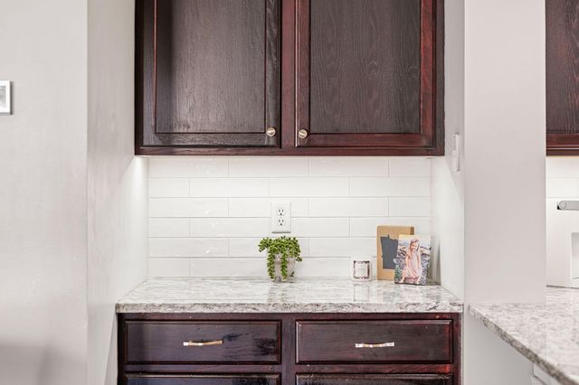 6225 Maclynn Avenue NE, Otsego, MN 55301