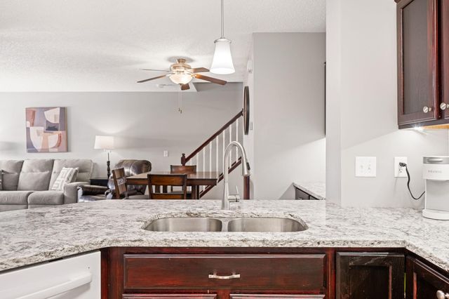 6225 Maclynn Avenue NE, Otsego, MN 55301