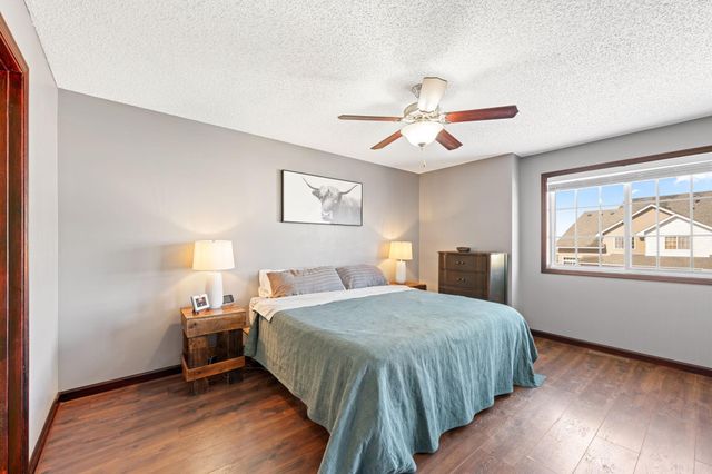 6225 Maclynn Avenue NE, Otsego, MN 55301