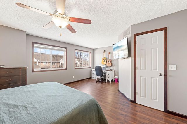 6225 Maclynn Avenue NE, Otsego, MN 55301