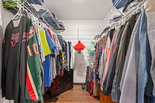 6225 Maclynn Avenue NE, Otsego, MN 55301