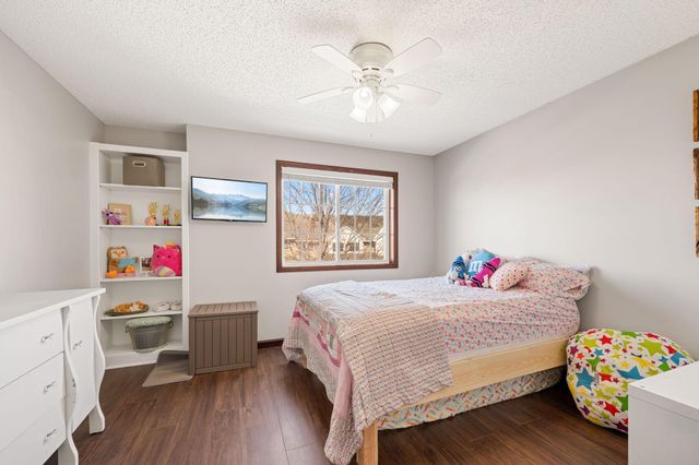 6225 Maclynn Avenue NE, Otsego, MN 55301