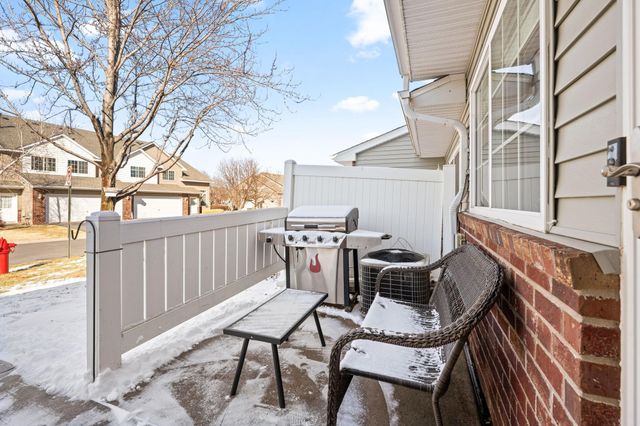 6225 Maclynn Avenue NE, Otsego, MN 55301