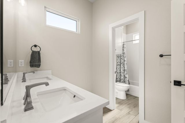 1111 Cooper Drive, New Home, TX 79383