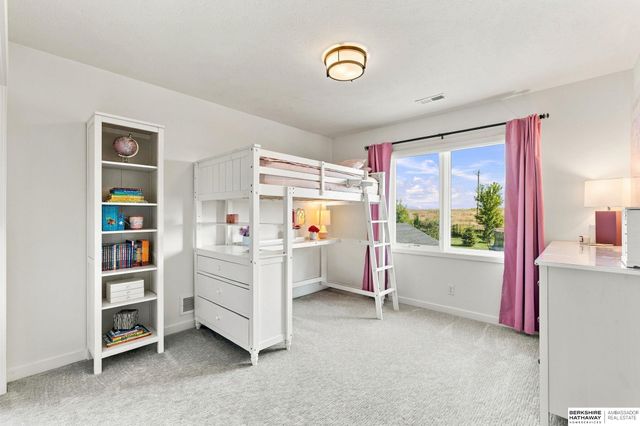 3965 George B Lake Parkway, Elkhorn, NE 68022