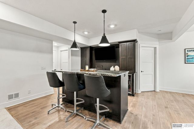 3965 George B Lake Parkway, Elkhorn, NE 68022