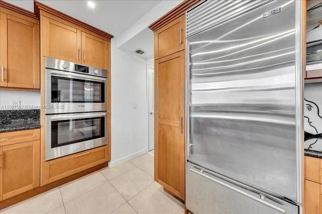 9801 Collins Ave 14Y, Bal Harbour, FL 33154