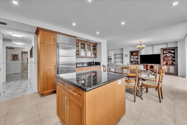 9801 Collins Ave 14Y, Bal Harbour, FL 33154