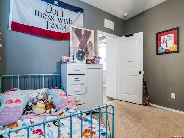 6623 Bowie, Schertz, TX 78108