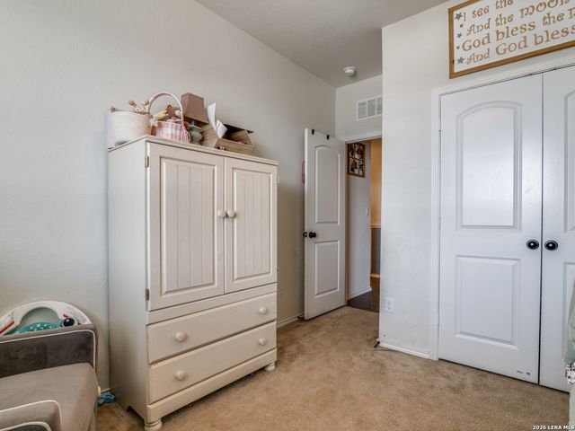 6623 Bowie, Schertz, TX 78108