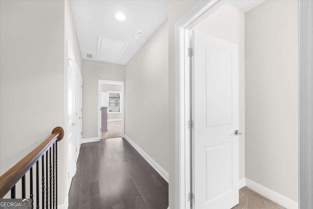 1097 Township Square, Alpharetta, GA 30022
