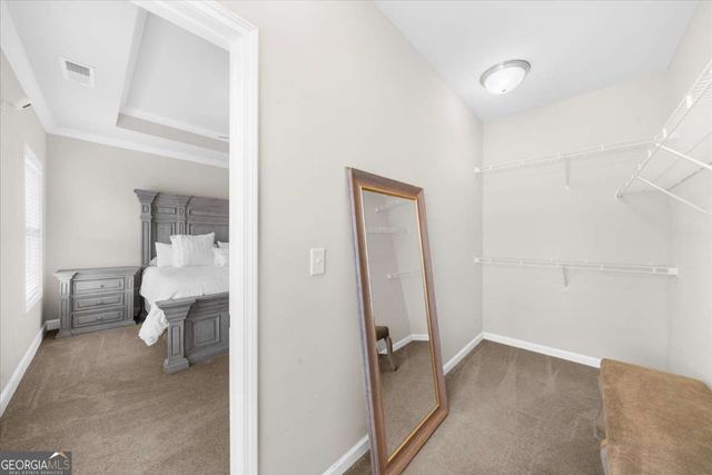 1097 Township Square, Alpharetta, GA 30022