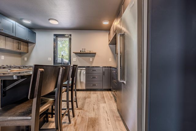 1328 18th Avenue S, Moorhead, MN 56560