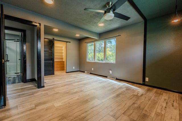 1328 18th Avenue S, Moorhead, MN 56560