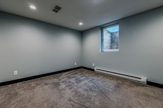 1328 18th Avenue S, Moorhead, MN 56560