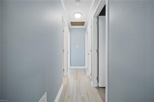 48 Sandy Lake DR, Hampton, VA 23666