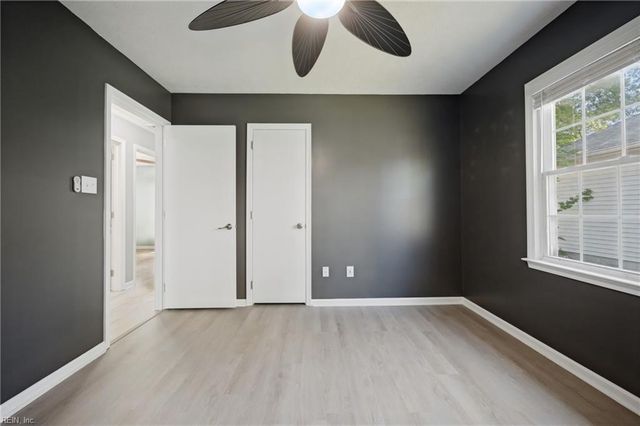 48 Sandy Lake DR, Hampton, VA 23666