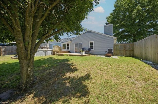 48 Sandy Lake DR, Hampton, VA 23666