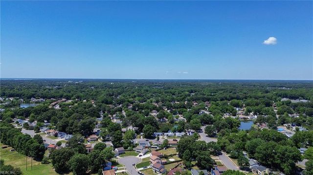48 Sandy Lake DR, Hampton, VA 23666