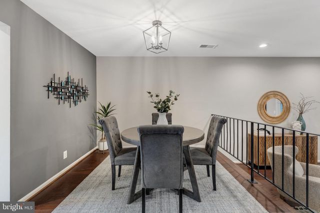 6006 SWEET DALE CT, Springfield, VA 22152