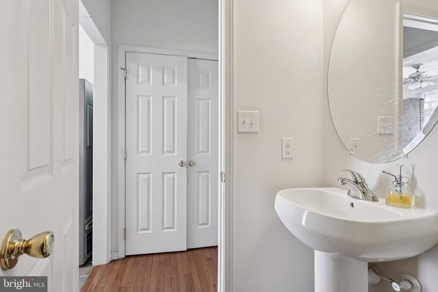 9 GOVERNOR FORT BLVD, Pemberton, NJ 08068